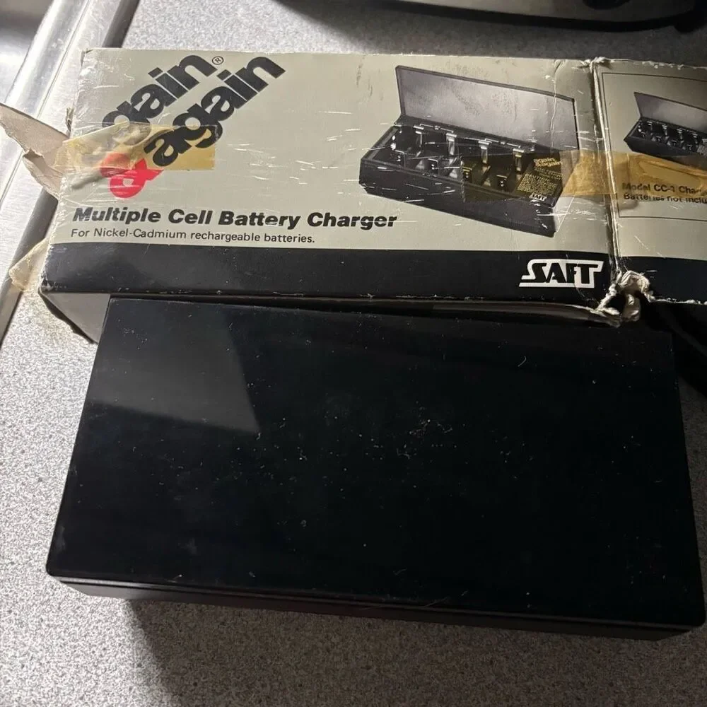 Again & Again Multiple Cell Battery Charger Model CC-1